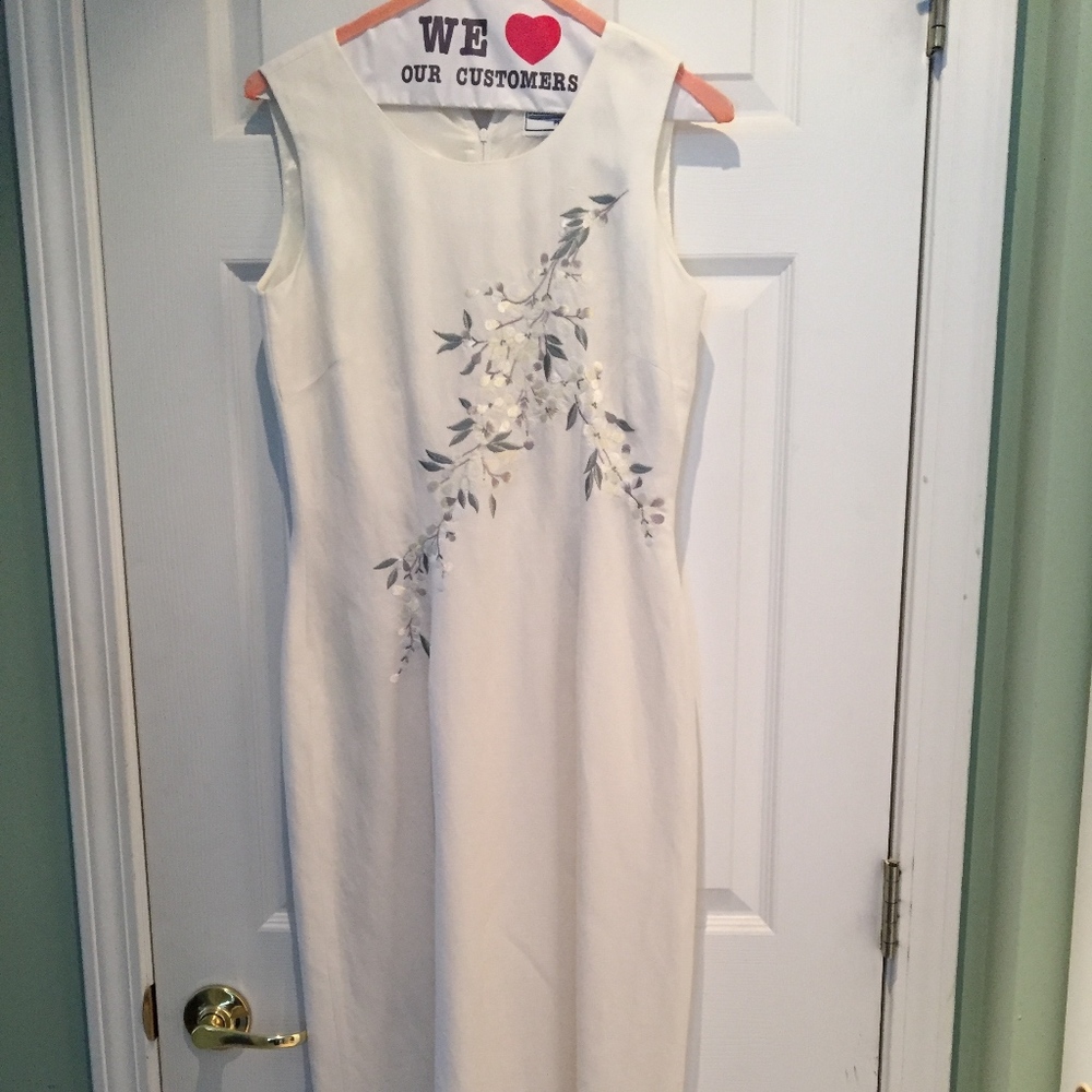 long linen dress sz  ( 4-6) P